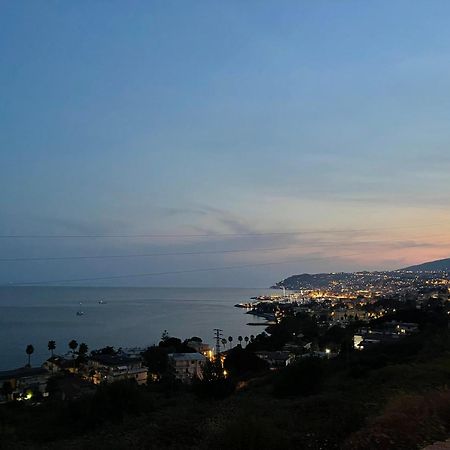 Casa Di Peppa Lägenhet Sanremo Exteriör bild